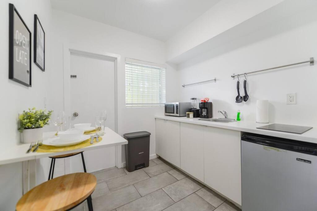 Great Studio Residence 15 Min From The Beach Miami Kültér fotó